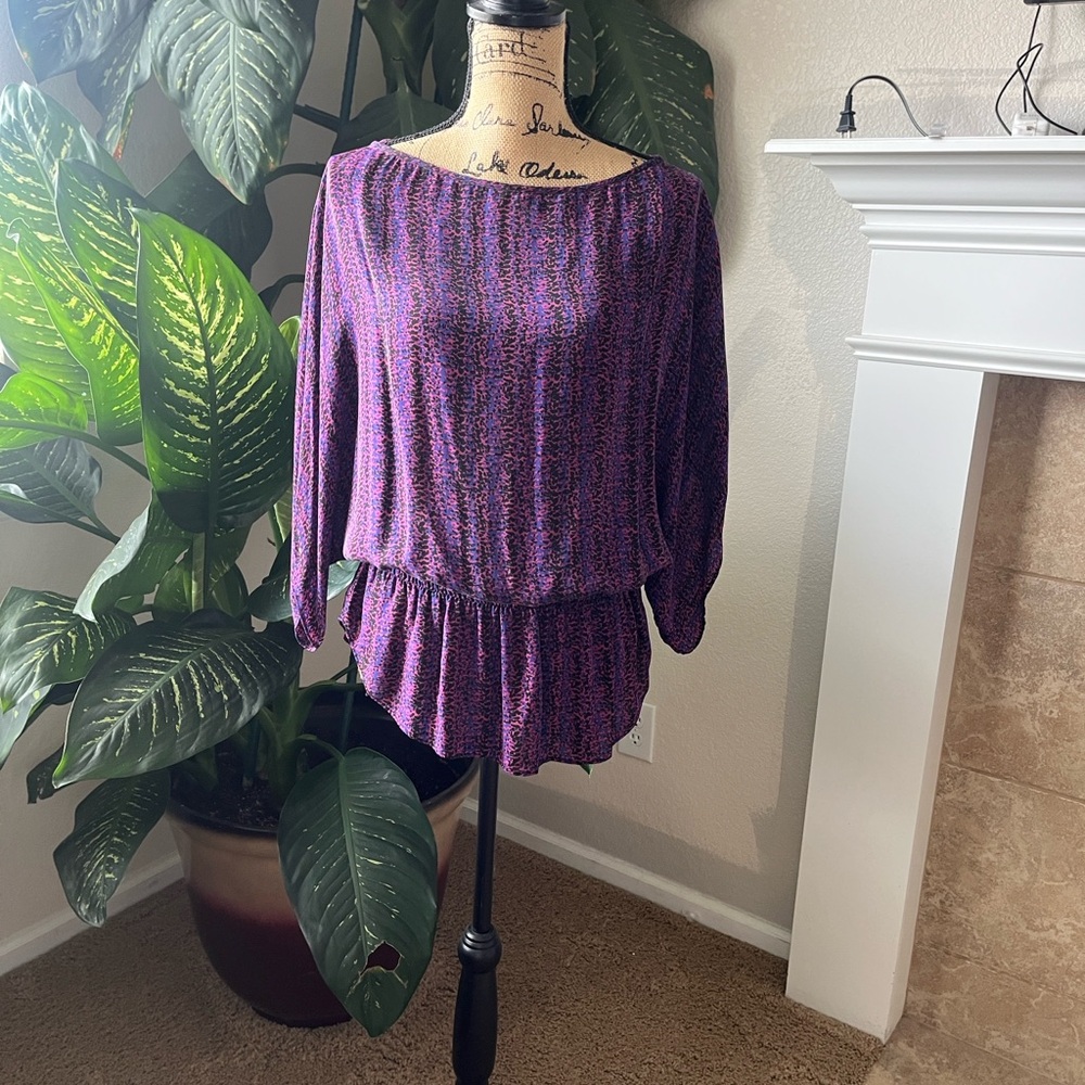 NWOT Parker Chic blouse with a
